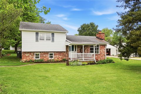 Photo of 5799 Shaker Road, Franklin, OH 45005 (MLS # 958571)