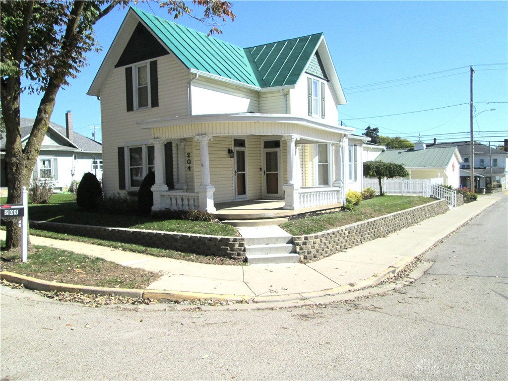 204 N Main Street, Lewisburg, Ohio image 2