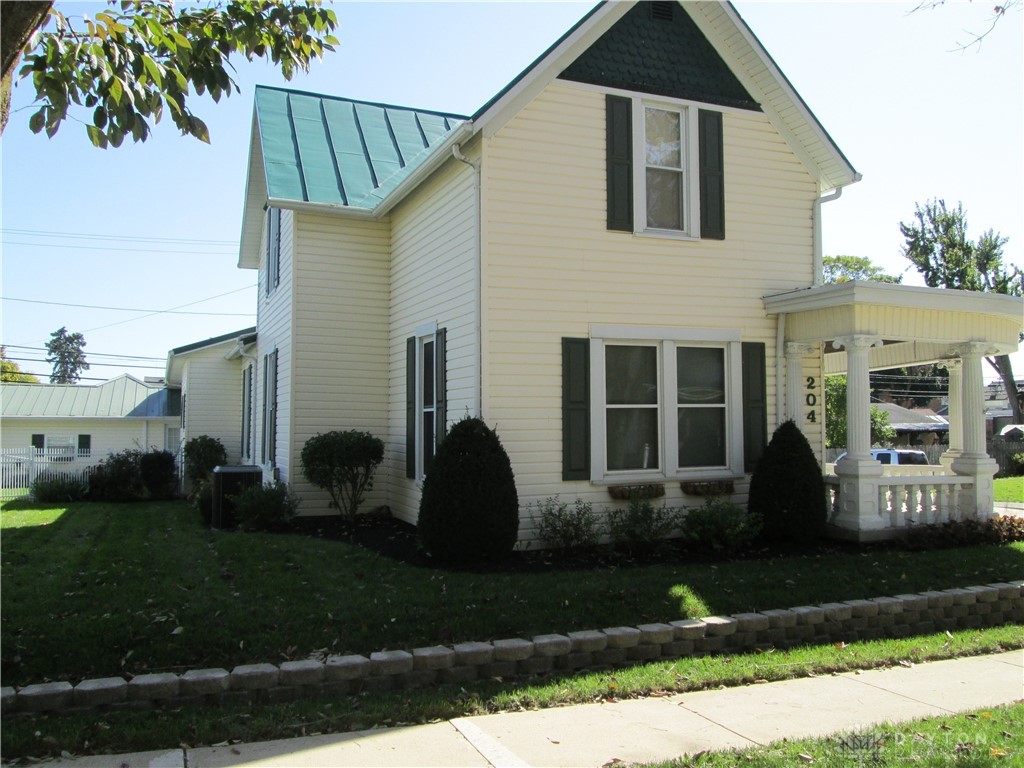 204 N Main Street, Lewisburg, Ohio image 4