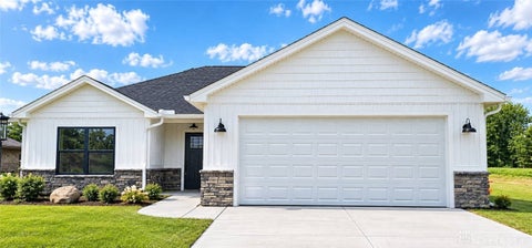 Photo of 211 Cobblestone Trail, Eaton, OH 45320 (MLS # 970437)