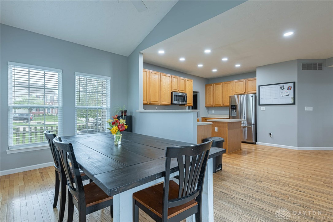 66 Wilbur Lane, Springboro, Ohio image 13