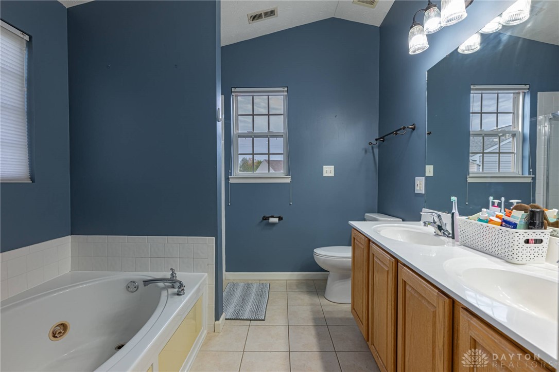 66 Wilbur Lane, Springboro, Ohio image 21