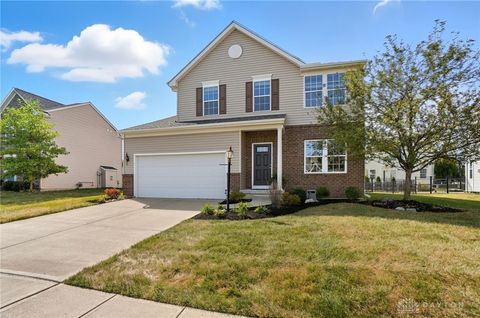 Photo of 157 Sandelwood Street, Springboro, OH 45066 (MLS # 943798)