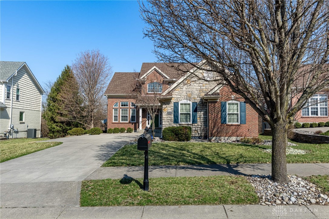 5075 Long Meadow Drive, Franklin, Ohio image 2