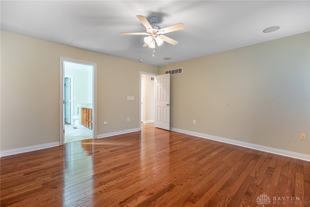 5075 Long Meadow Drive, Franklin, Ohio image 17