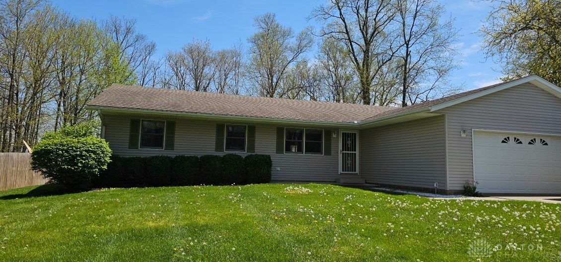 124 Thunder Drive, Eaton, Ohio image 2