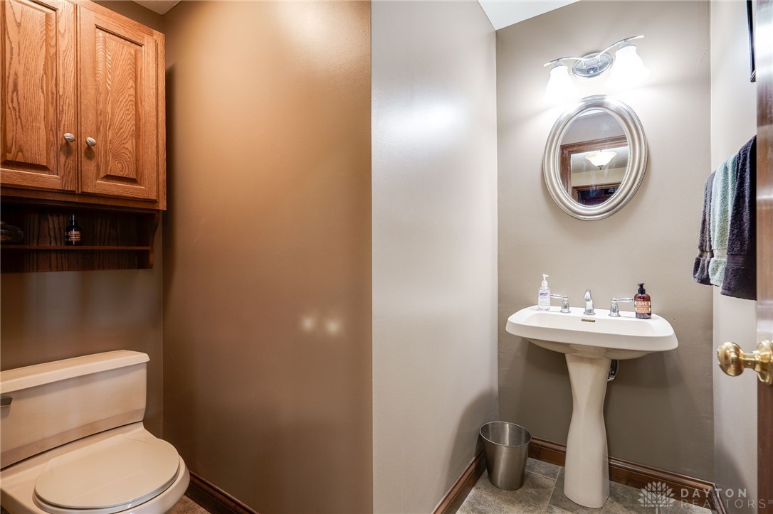 730 Baneberry Court, Tipp City, Ohio image 24