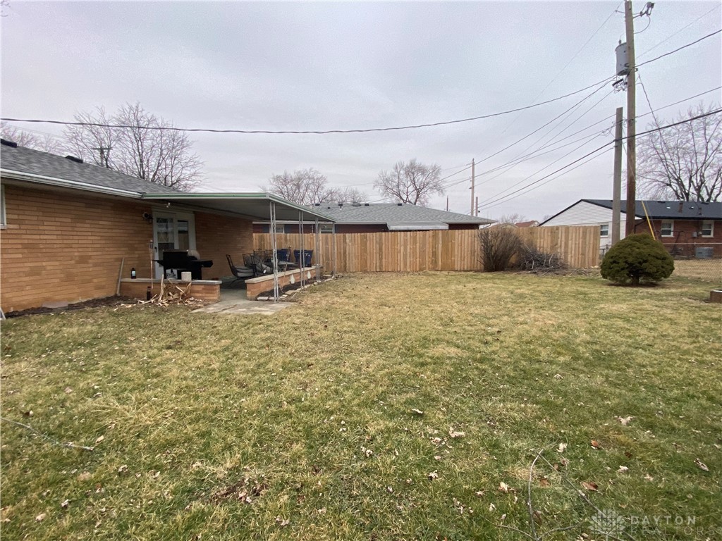 703 S Sunset Drive, Piqua, Ohio image 13