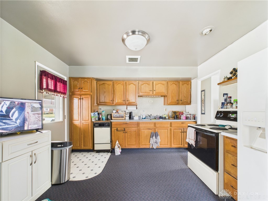 251 Marion Drive, Greenville, Ohio image 8