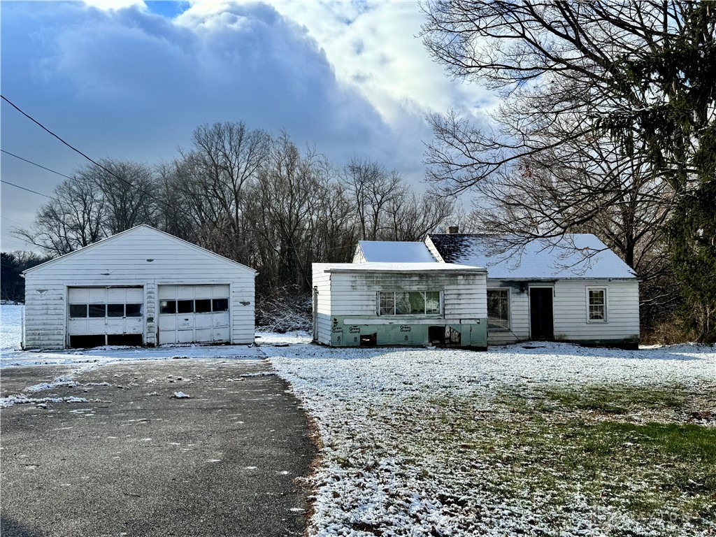 4319 Shakertown Road, Beavercreek, Ohio image 1