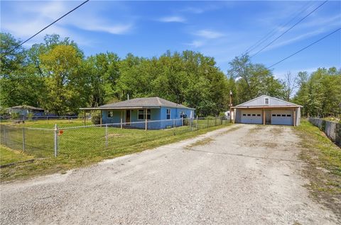 Photo of 9842 Morrow Woodville Road, Pleasant Plain, OH 45162 (MLS # 957313)