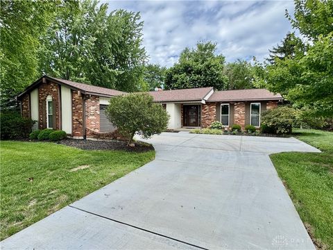 Photo of 6704 Wooden Shoe Court, Liberty Twp, OH 45044 (MLS # 961976)