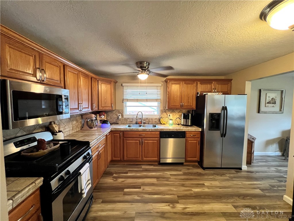 8138 Philadelphia Drive, Fairborn, Ohio image 14