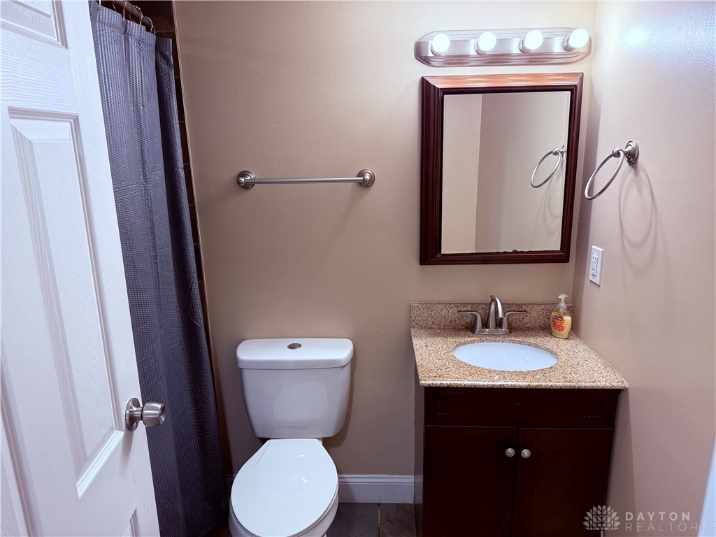 8138 Philadelphia Drive, Fairborn, Ohio image 24