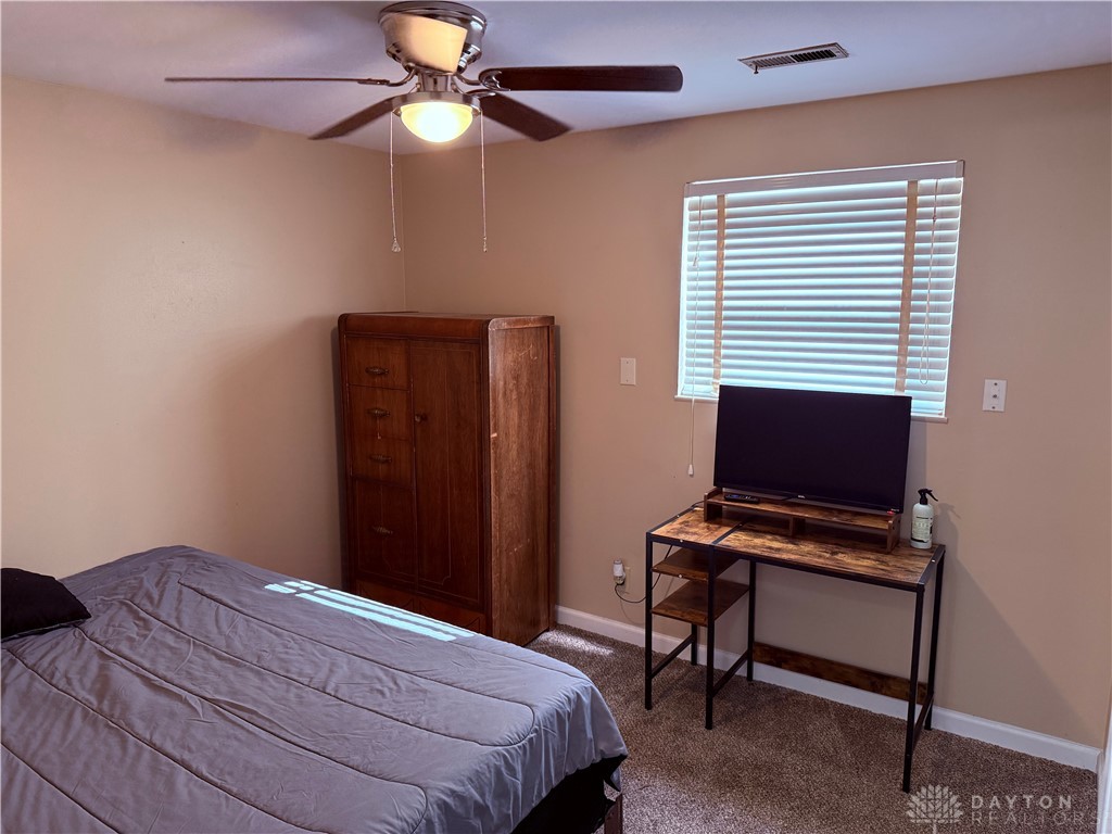 8138 Philadelphia Drive, Fairborn, Ohio image 25