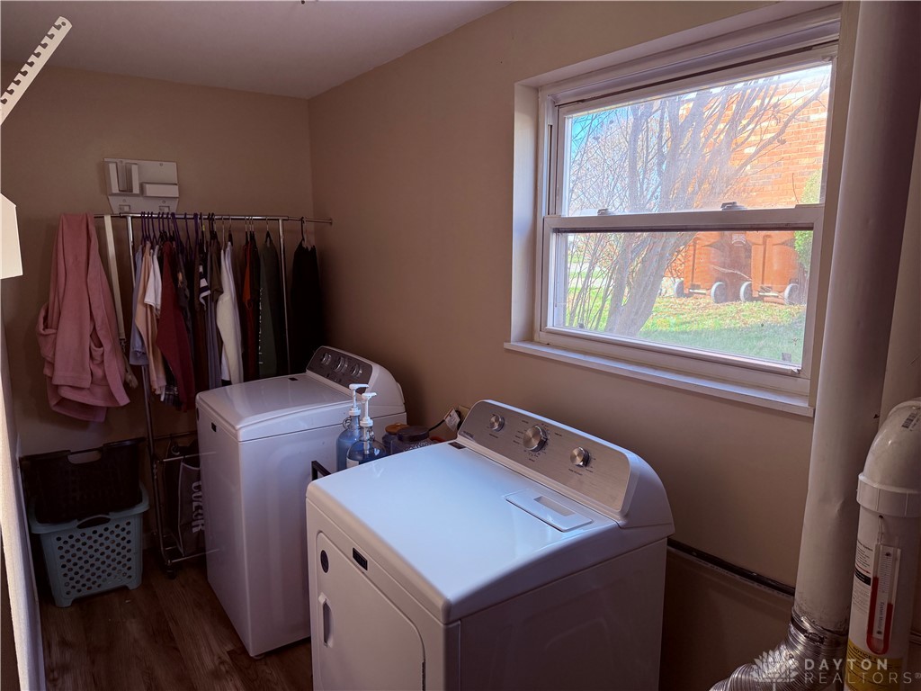 8138 Philadelphia Drive, Fairborn, Ohio image 23