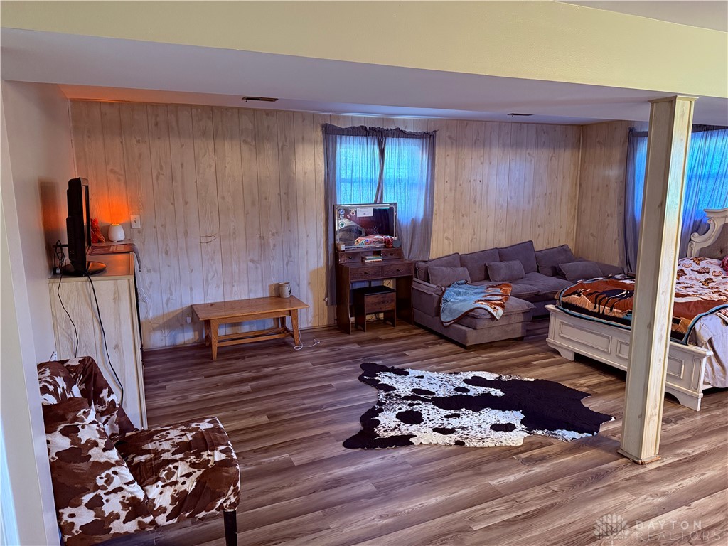 8138 Philadelphia Drive, Fairborn, Ohio image 20