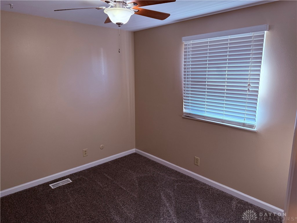 8138 Philadelphia Drive, Fairborn, Ohio image 14