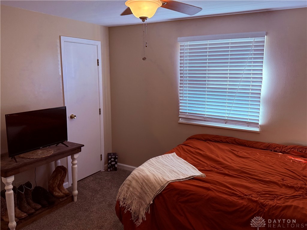 8138 Philadelphia Drive, Fairborn, Ohio image 18