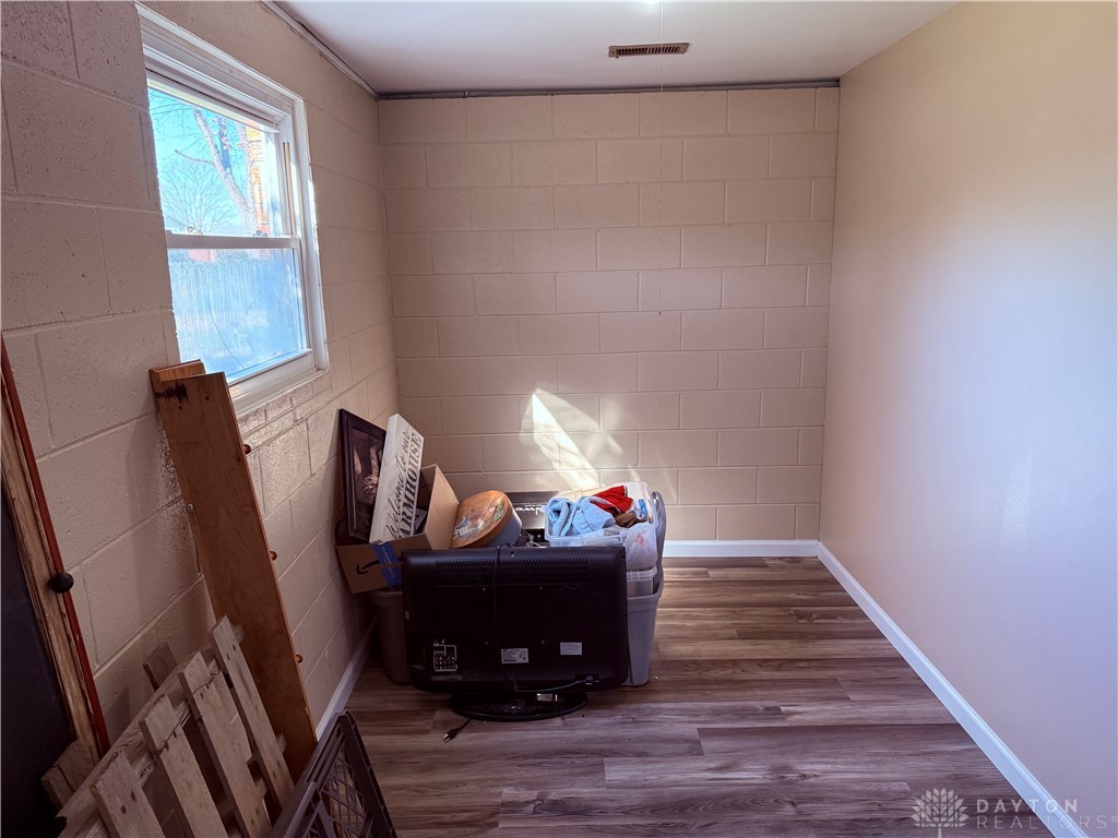8138 Philadelphia Drive, Fairborn, Ohio image 29
