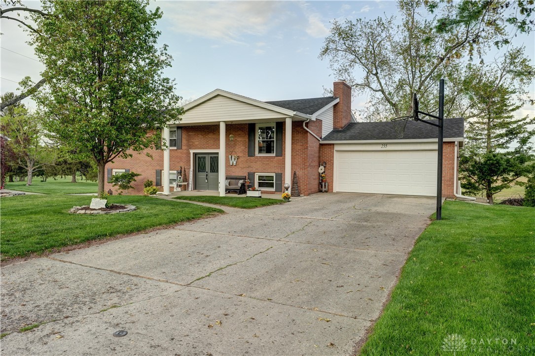 235 Hickory Drive, Greenville, Ohio image 1