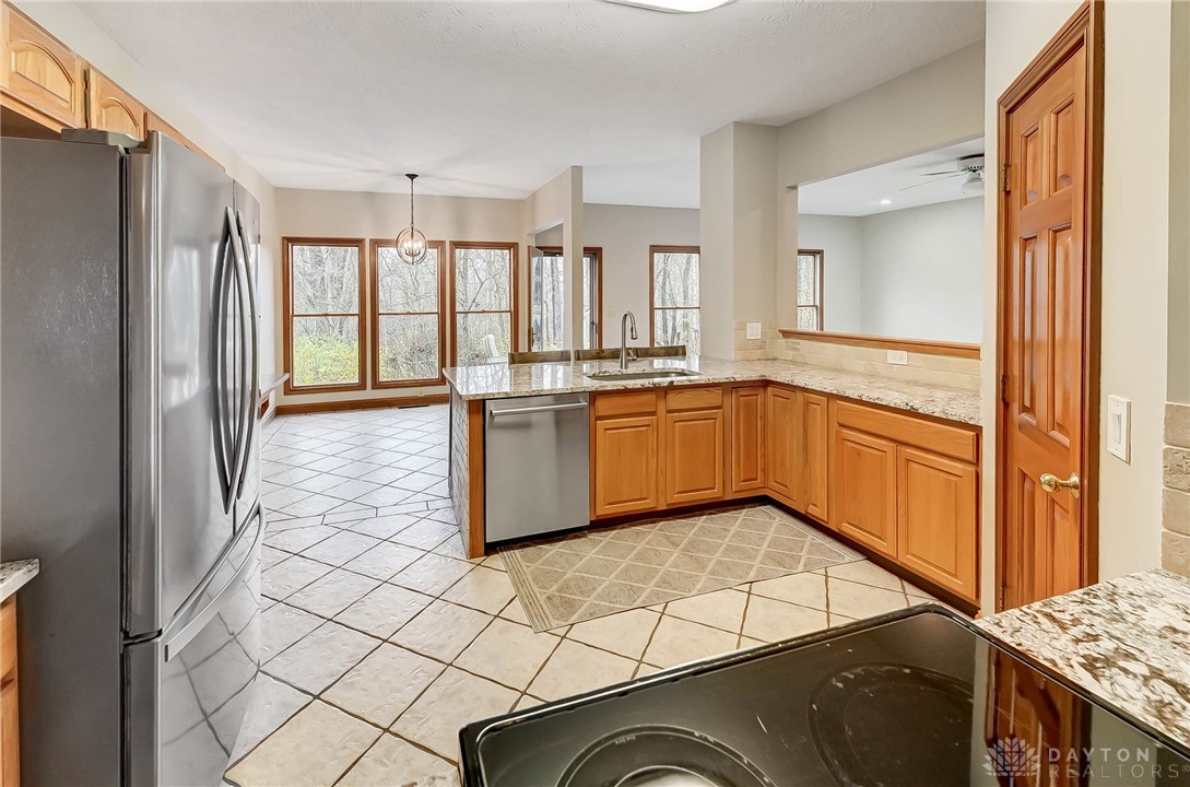 2855 N Dayton Lakeview Road, New Carlisle, Ohio image 18