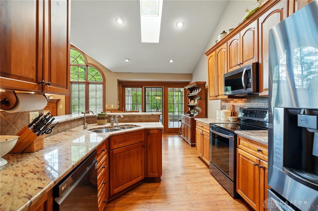 435 Gallaher Road, Monroe, Ohio image 17