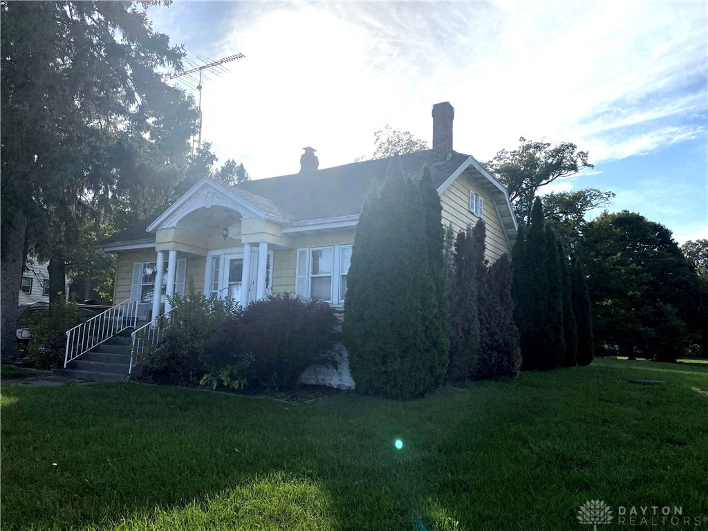 3011 Springfield-jamestown Road, Springfield, Ohio image 2