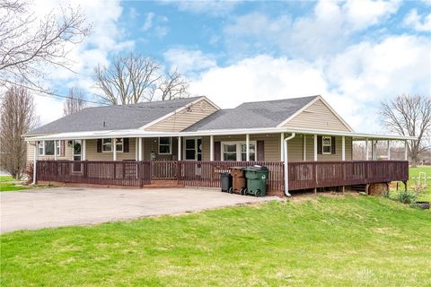 Photo of 7177 Upper Miamisburg Road, Miamisburg, OH 45342 (MLS # 954675)
