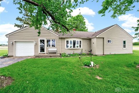 Photo of 2470 Clark Run Road, Xenia Twp, OH 45385 (MLS # 958773)