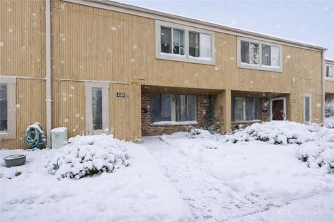 Photo of 4535 Lansmore Drive, Dayton, OH 45415 (MLS # 951440)