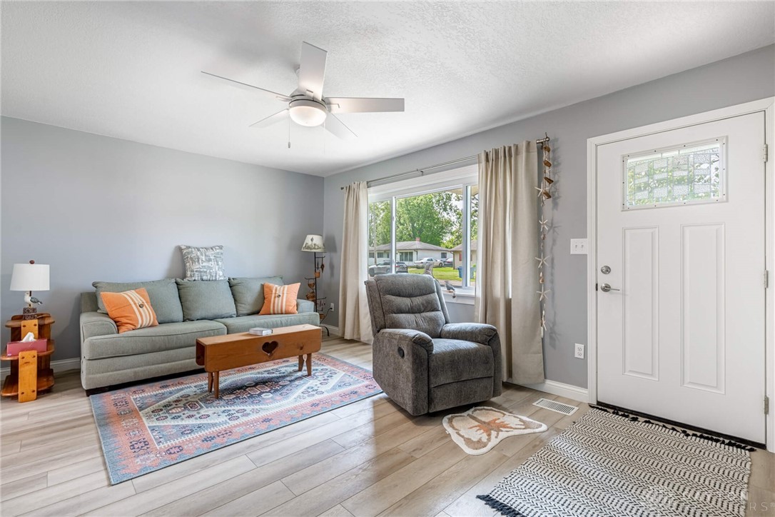 5683 Kevin Drive, Dayton, Ohio image 5