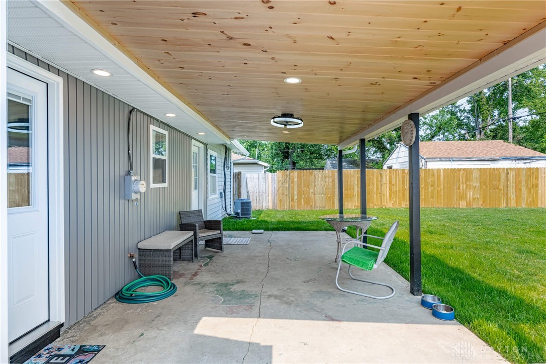 5683 Kevin Drive, Dayton, Ohio image 25