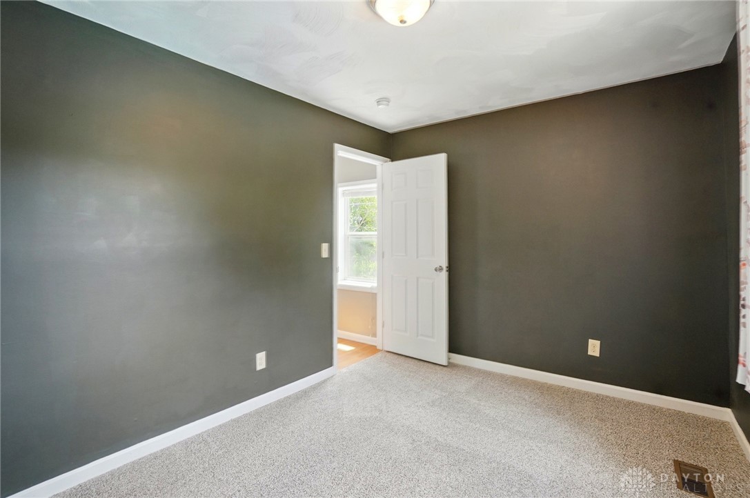 1370 Carpenter Road, Bellbrook, Ohio image 30