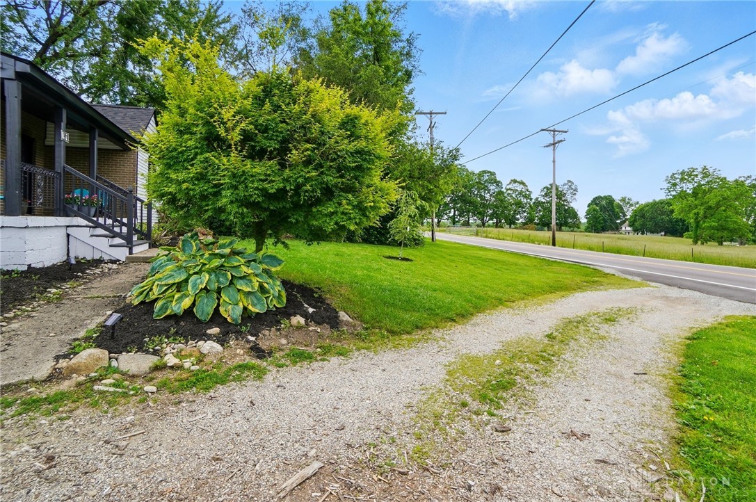 1370 Carpenter Road, Bellbrook, Ohio image 4