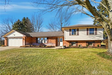 Photo of 205 Elmwood Place, Dayton, OH 45440 (MLS # 951210)