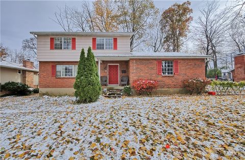 Photo of 3332 Morning Glory Road, Dayton, OH 45449 (MLS # 947849)