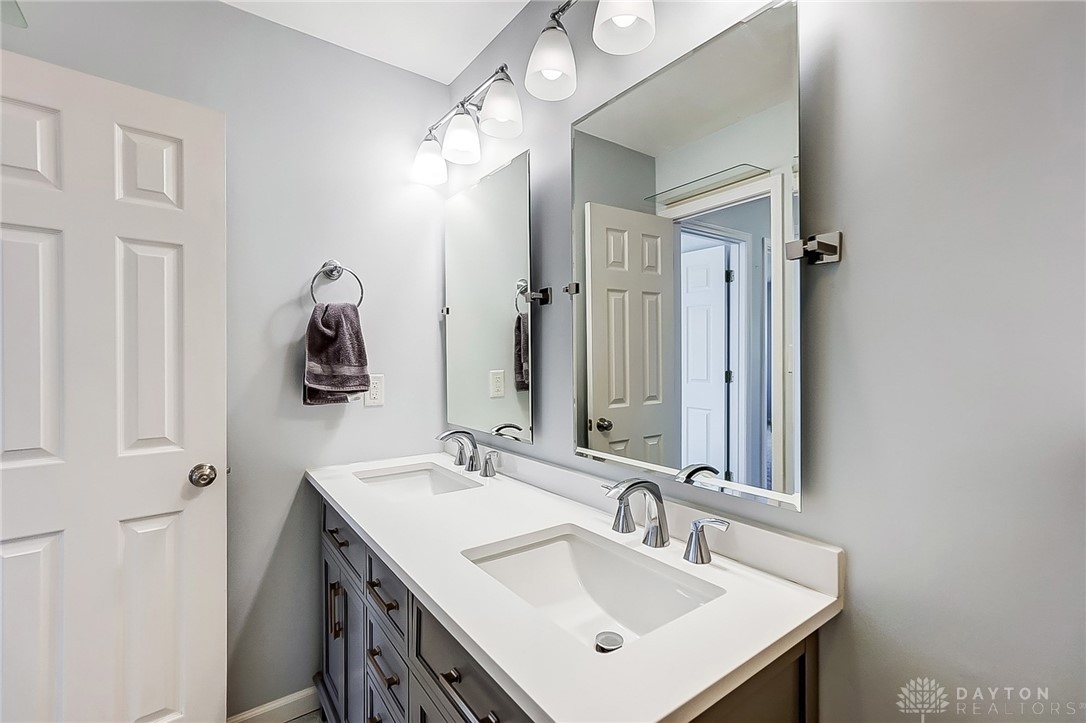3019 King James Drive, Beavercreek, Ohio image 36
