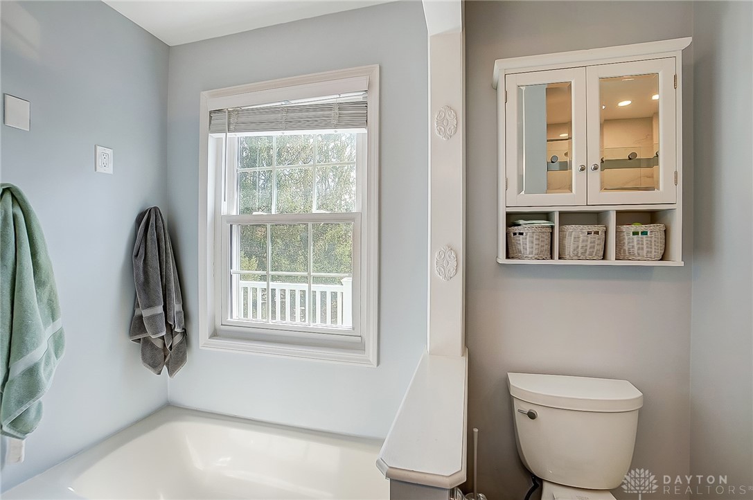 3019 King James Drive, Beavercreek, Ohio image 24