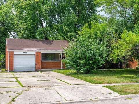 Homes For Sale - 4430 Blueberry Avenue<br/> Dayton, OH 45406