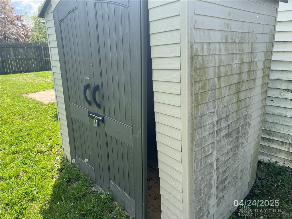 5638 Kitridge Road, Dayton, Ohio image 8