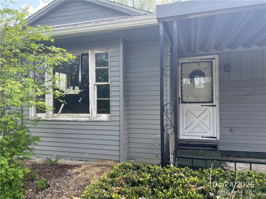 5638 Kitridge Road, Dayton, Ohio image 2
