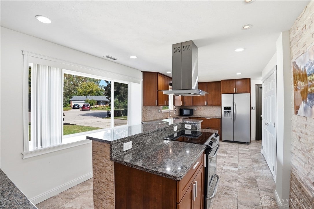 3524 Ascot Court