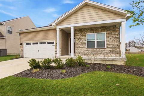 Homes For Sale - 5166 Windbrooke Drive<br/> Tipp City, OH 45371