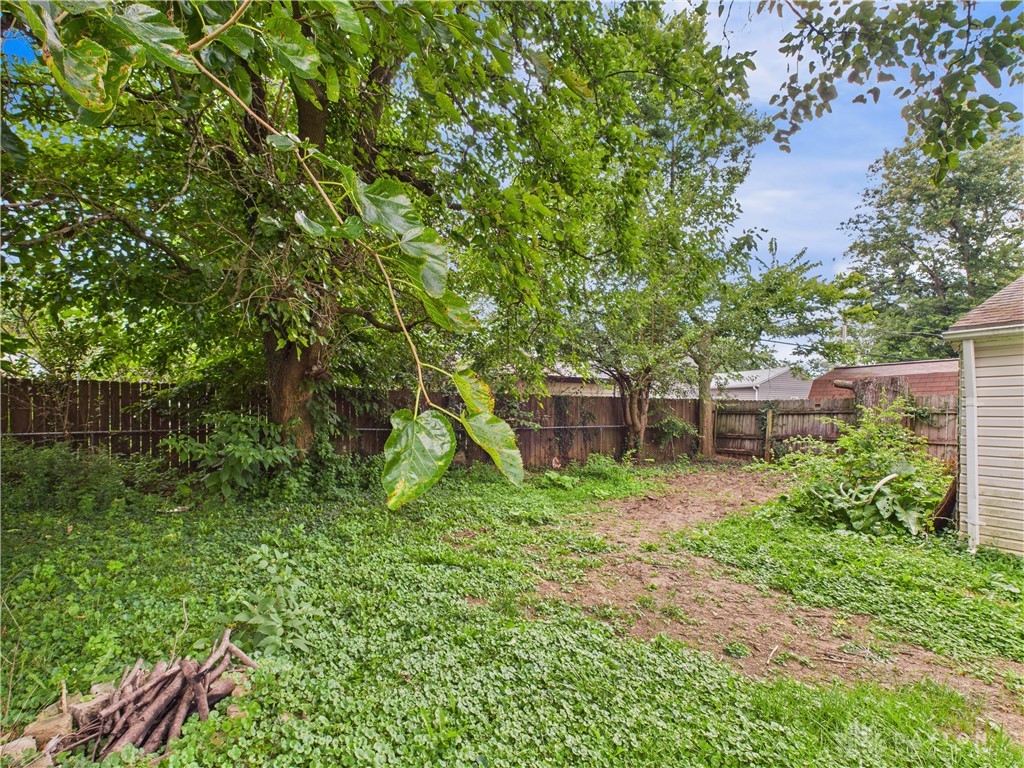 Dayton, Ohio 45420, United States, 3 Bedrooms Bedrooms, ,1 BathroomBathrooms,Residential,Pending,187662