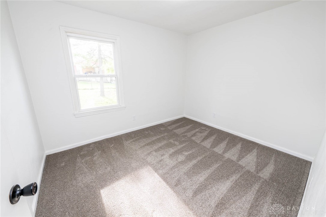 734 N 11th Street, Miamisburg, Ohio image 12