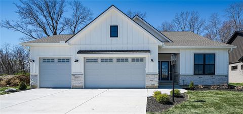 Photo of 9197 Remy Ct., Clearcreek Twp, OH 45458 (MLS # 949649)