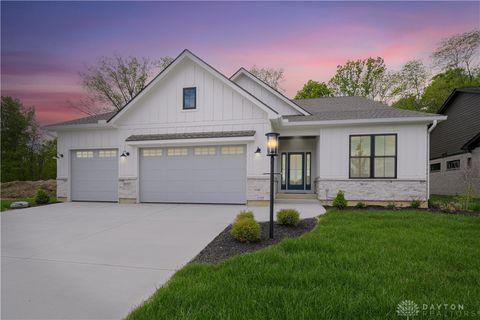 Photo of 9197 Remy Ct., Clearcreek Twp, OH 45458 (MLS # 949649)