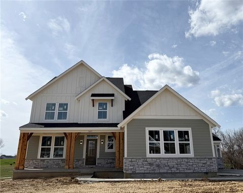 Photo of 3605 Cypress Pointe Drive, Bellbrook, OH 45305 (MLS # 950765)