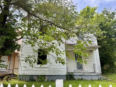 Homes For Sale - 361 Adelite Avenue<br/> Montgomery County, Dayton, OH 45417